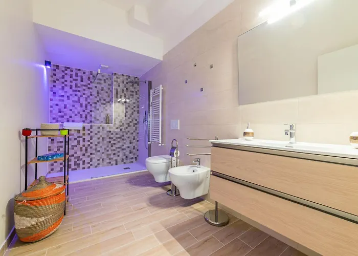 ゲストハウス Al Teatro 3*