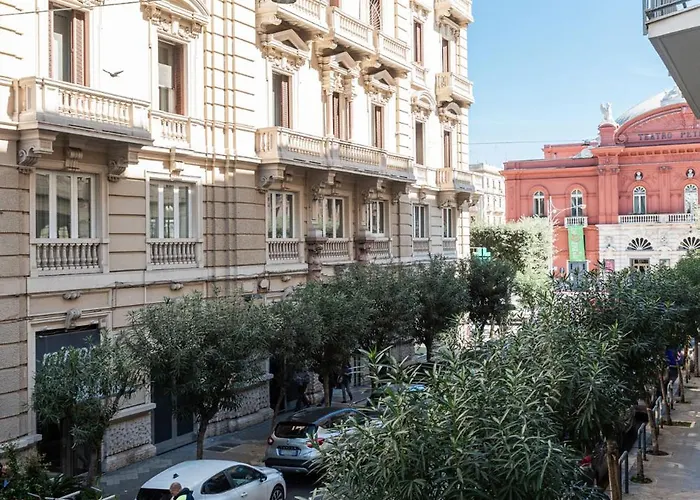 ゲストハウス Al Teatro 3*