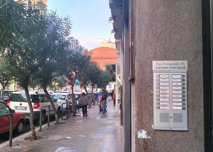 Al Teatro ゲストハウス