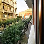 Al Teatro 3* Bari